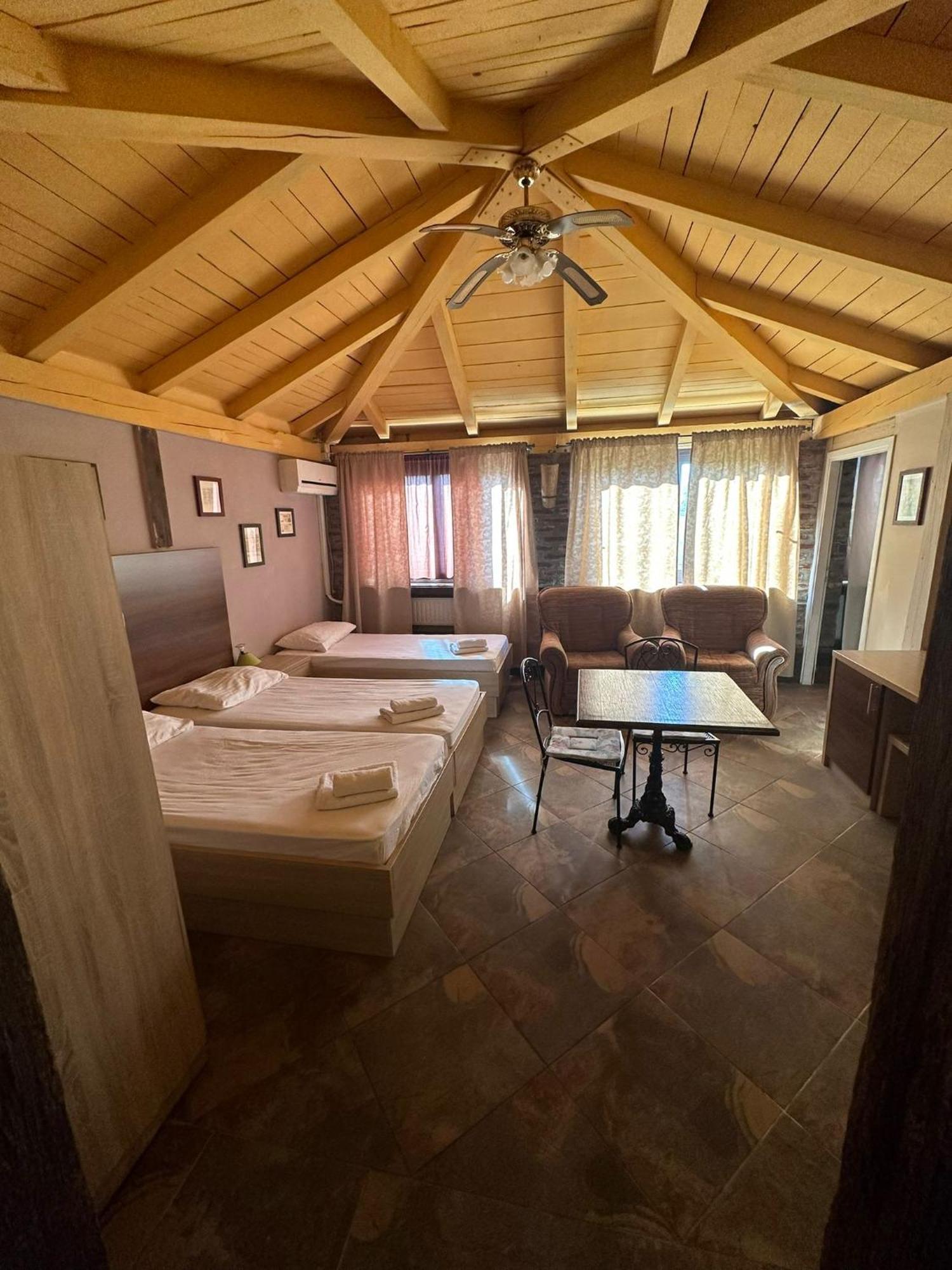 Tribunia Beach Hotel Tribalj Zewnętrze zdjęcie